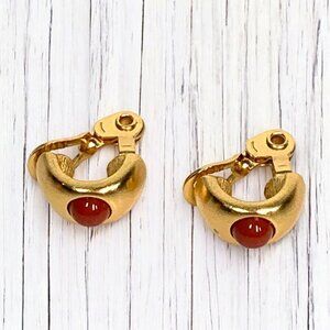 Vintage 1970's Monet Clip On Earrings Shiny Gold Tone With Coral Enamel 0.75"